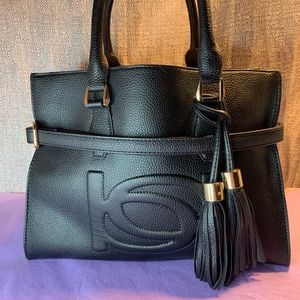 NWOT Bebe Black Tassel Satchel w Crossbody Strap